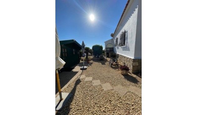 Återförsäljning - Villa -
Alfas del Pí - Costa Blanca