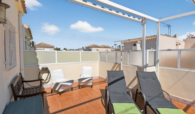 Brukt - Quad House -
Playa Flamenca - Serena III