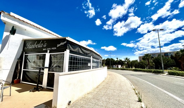 Brukt - Apartment -
Villamartin - Costa Blanca