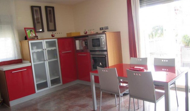 Reventa - Villa -
Los Montesinos