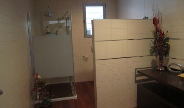 Reventa - Villa -
Los Montesinos