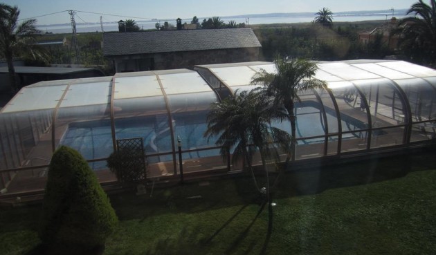 Reventa - Villa -
Los Montesinos