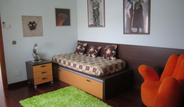 Reventa - Villa -
Los Montesinos