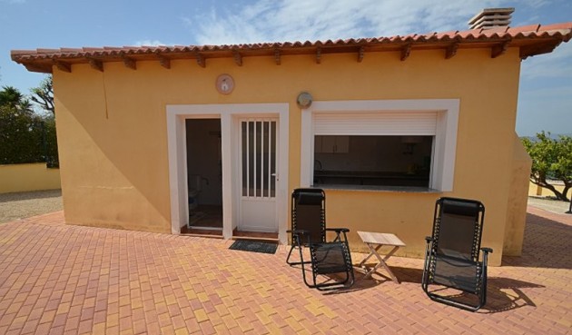 Återförsäljning - Villa -
Campos del Río - Inland