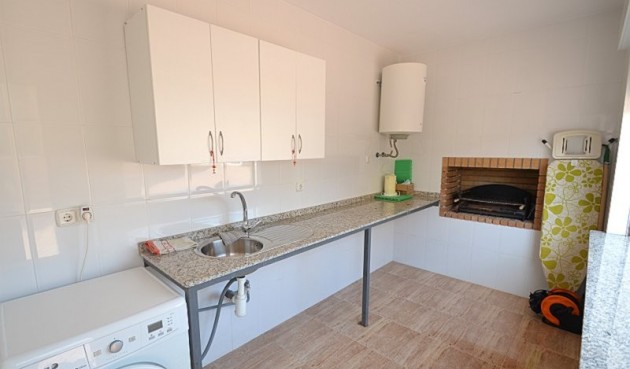 Återförsäljning - Villa -
Campos del Río - Inland