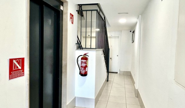 Brukt - Apartment -
Villamartin - Costa Blanca