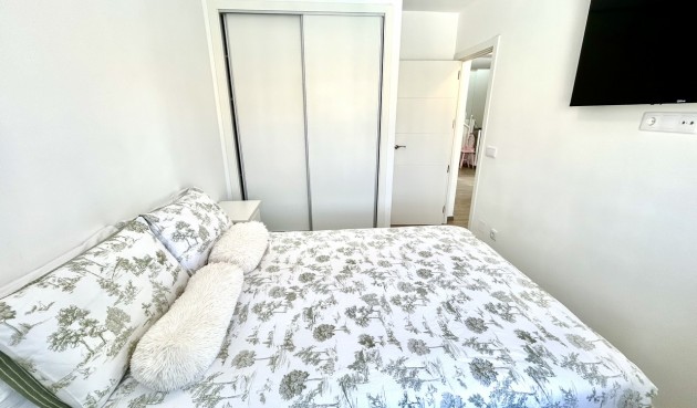 Brukt - Villa -
Villamartin - Costa Blanca