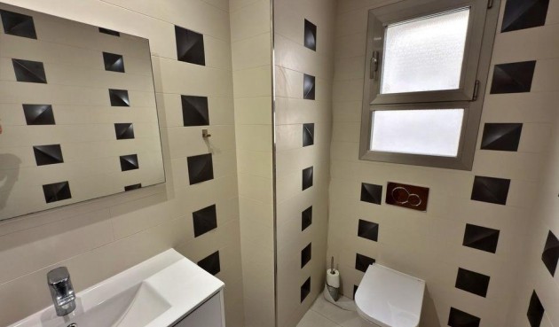 Brukt - Villa -
Orihuela Costa - Villamartín