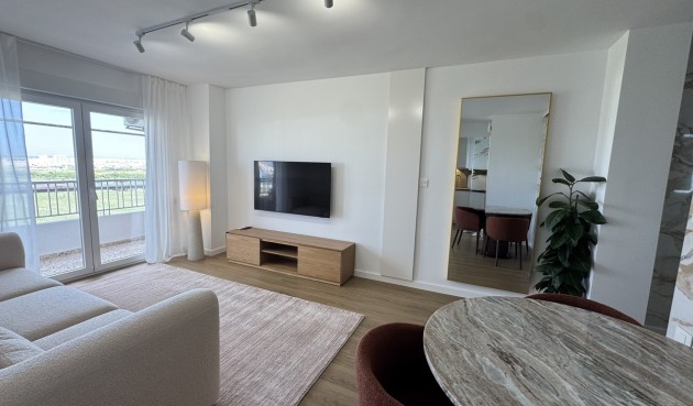 Återförsäljning - Penthouse Penthouse -
Punta Prima - Costa Blanca