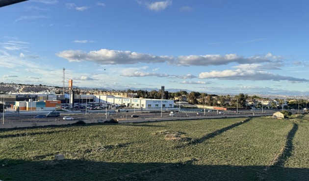 Återförsäljning - Penthouse Penthouse -
Punta Prima - Costa Blanca