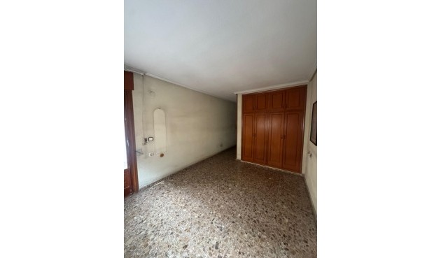 Brukt - Apartment -
Orihuela - Zona Centro