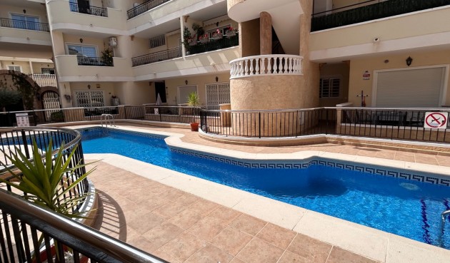 Brukt - Apartment -
Jacarilla - Inland