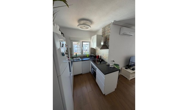 Återförsäljning - Apartment -
Torrevieja - Punta Prima