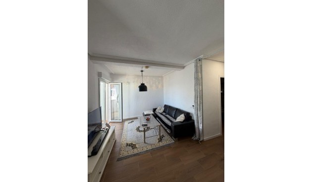 Återförsäljning - Apartment -
Torrevieja - Punta Prima