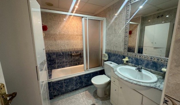 Brukt - Apartment -
Algorfa - Inland