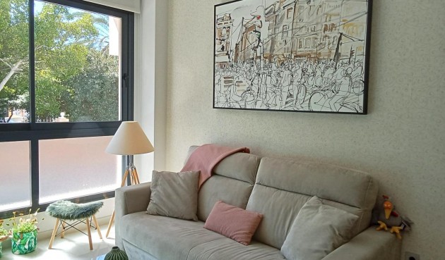 Brukt - Apartment -
Torrevieja - Estacion De Autobuses