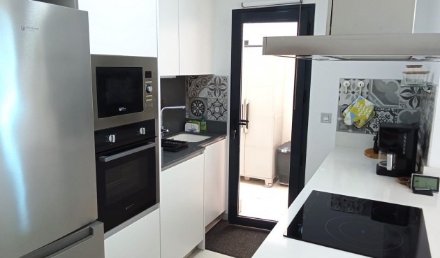 Brukt - Apartment -
Torrevieja - Estacion De Autobuses