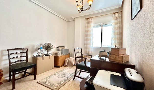 Brukt - Apartment -
Almoradí - Inland