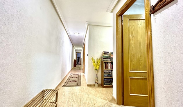 Brukt - Apartment -
Almoradí - Inland