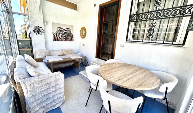 Återförsäljning - Town House -
Punta Prima - Costa Blanca