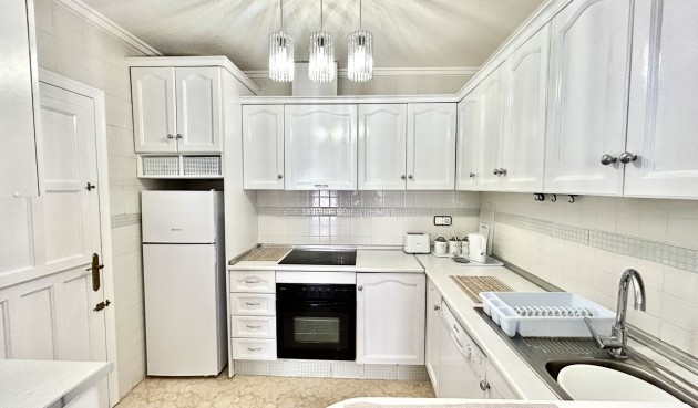 Återförsäljning - Town House -
Punta Prima - Costa Blanca