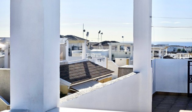 Återförsäljning - Town House -
Punta Prima - Costa Blanca