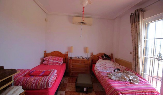 Brukt - Town House -
Orihuela Costa - Costa Blanca