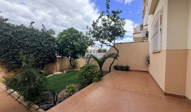 Brukt - Bungalow -
Orihuela Costa - Costa Blanca