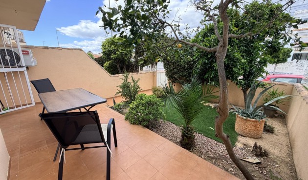 Brukt - Bungalow -
Orihuela Costa - Costa Blanca