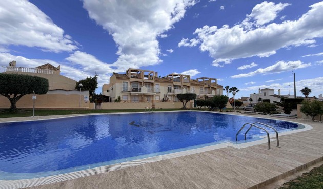 Brukt - Bungalow -
Orihuela Costa - Costa Blanca
