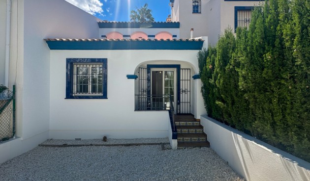 Brukt - Town House -
Orihuela Costa - Costa Blanca