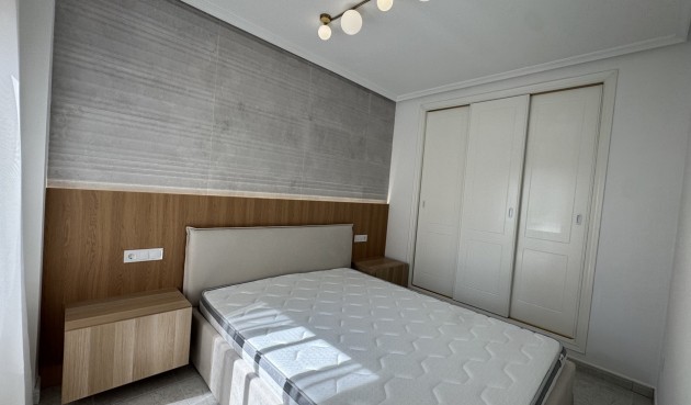 Brukt - Apartment -
Lomas De Campoamor - Costa Blanca