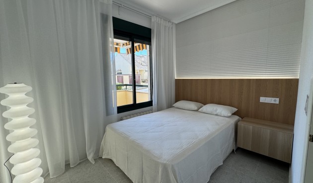 Brukt - Apartment -
Lomas De Campoamor - Costa Blanca