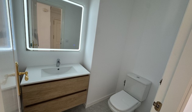 Brukt - Apartment -
Lomas De Campoamor - Costa Blanca