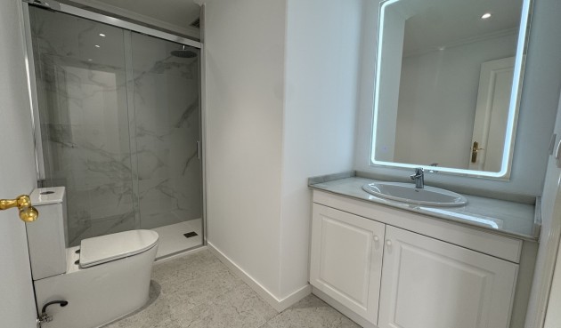 Brukt - Apartment -
Lomas De Campoamor - Costa Blanca