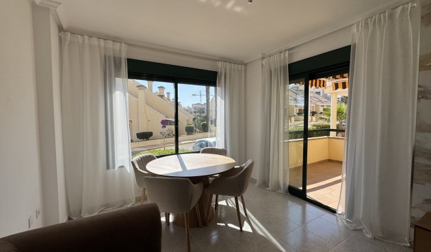 Brukt - Apartment -
Lomas De Campoamor - Costa Blanca