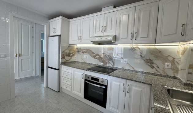 Brukt - Apartment -
Lomas De Campoamor - Costa Blanca