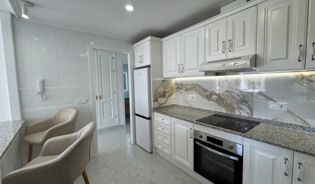 Brukt - Apartment -
Lomas De Campoamor - Costa Blanca