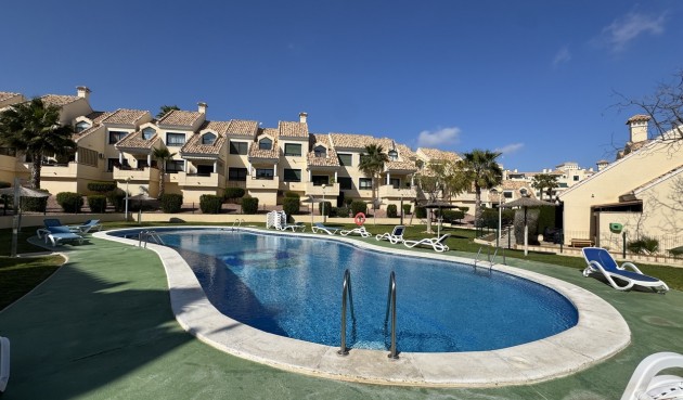 Brukt - Apartment -
Lomas De Campoamor - Costa Blanca