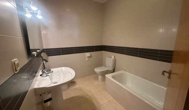 Brukt - Apartment -
Jacarilla - Inland