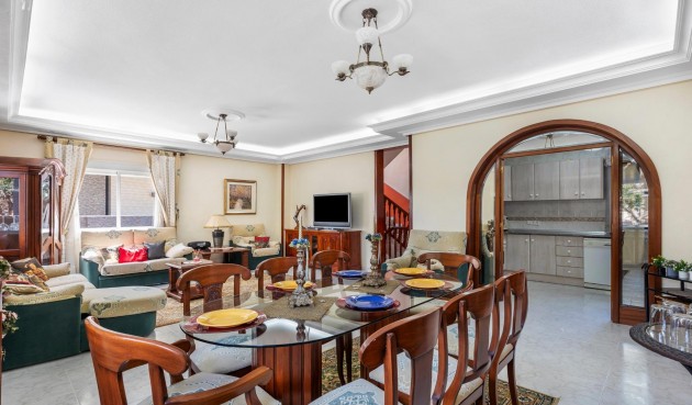 Brukt - Villa -
Rojales - Pueblo Bravo