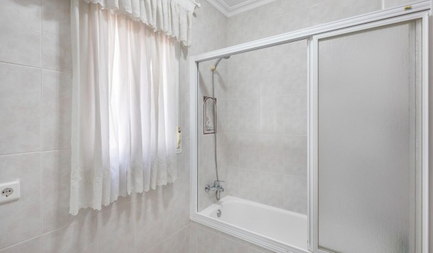 Brukt - Villa -
Rojales - Pueblo Bravo