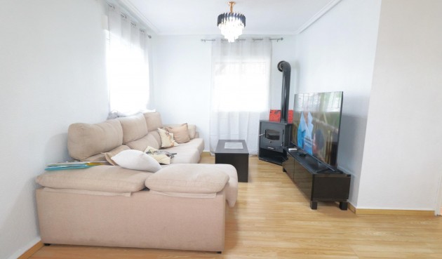 Brukt - Quad House -
Torrevieja - Carrefour