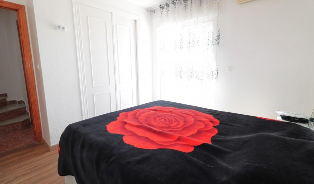 Brukt - Quad House -
Torrevieja - Carrefour