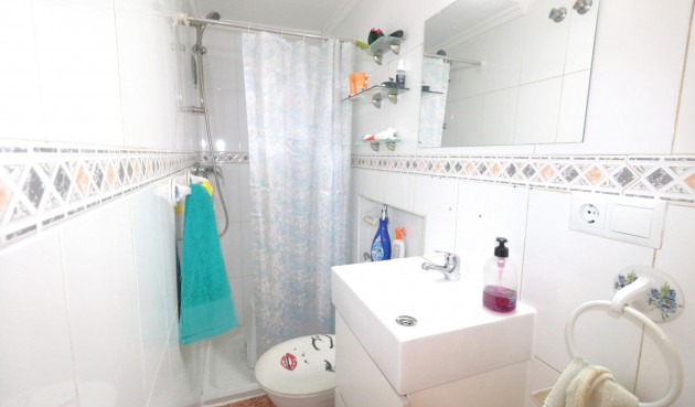 Brukt - Quad House -
Torrevieja - Carrefour