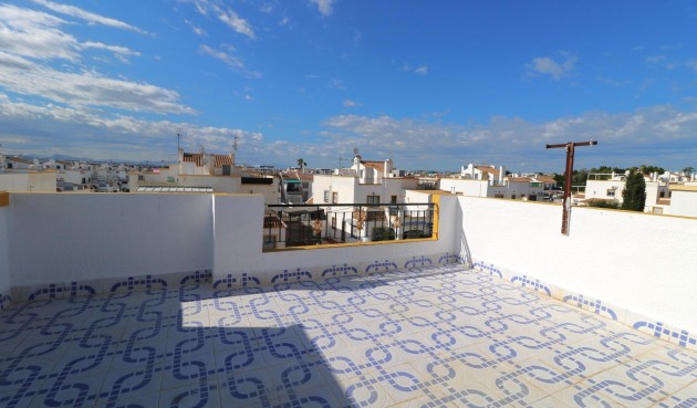 Brukt - Quad House -
Torrevieja - Carrefour