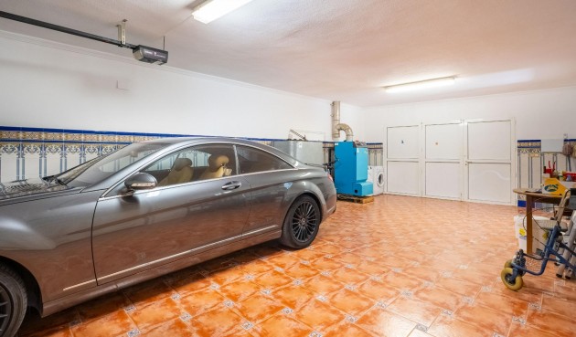 Återförsäljning - Villa -
Torrevieja - El Chaparral