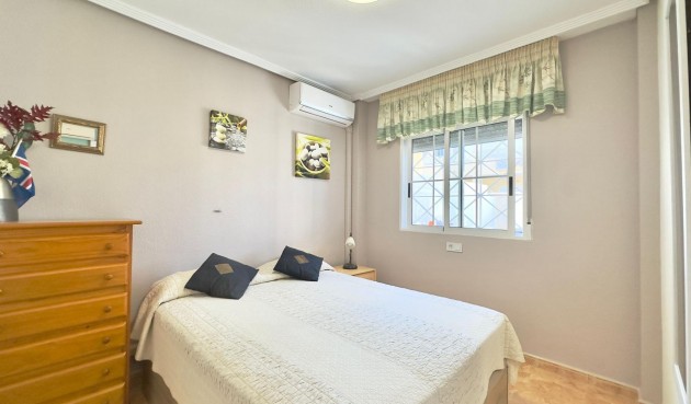 Brukt - Bungalow -
Torrevieja - Centro