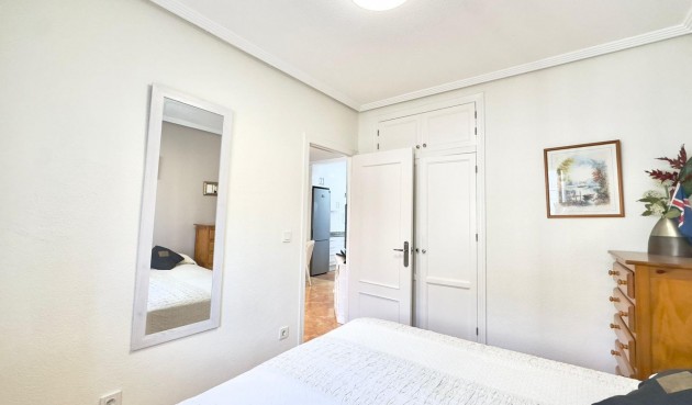 Brukt - Bungalow -
Torrevieja - Centro