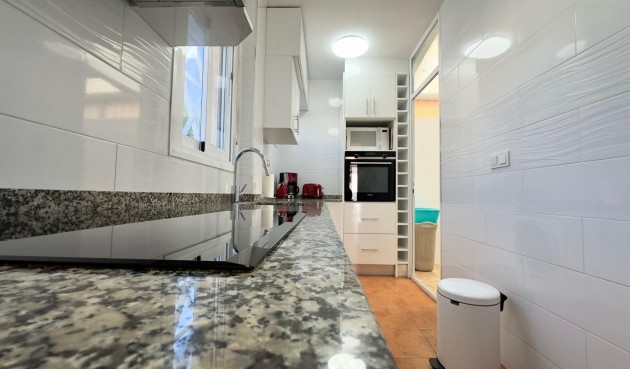 Brukt - Bungalow -
Torrevieja - Centro